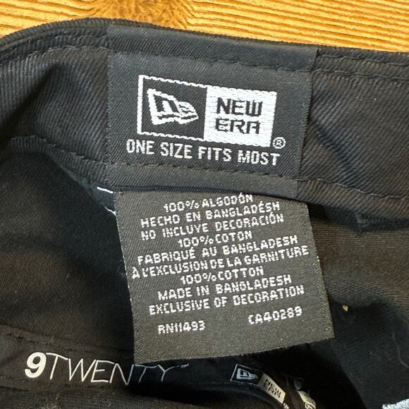 San Francisco 49ers Official Catch Intercept Cancer New Era Adjustable Hat NFL - Picture 10 of 10